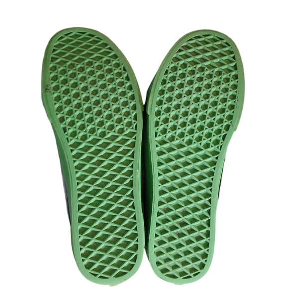 Vans x Marvel Avengers Captain America Sneakers Women's Tennis Shoes size 9 - Picture 9 of 12